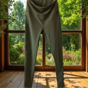 Ebb & Flow Yoga Leggings Olive Green Medium activewear athleisure workout casual